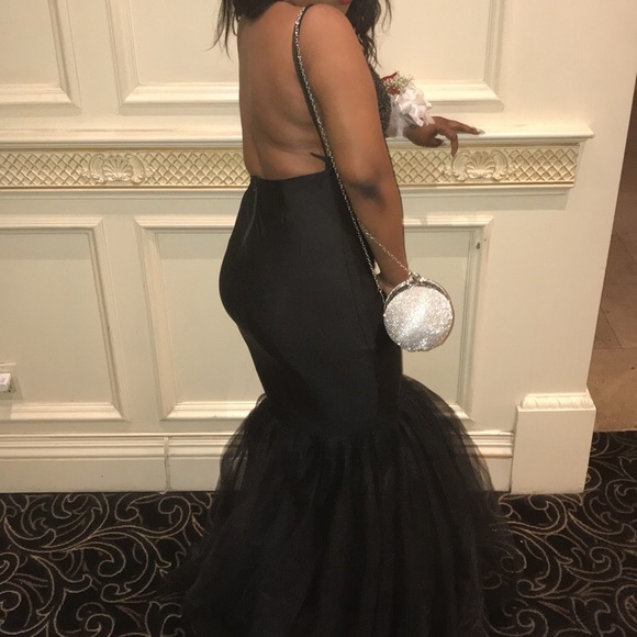 Prom dress - Picture 2 of 2